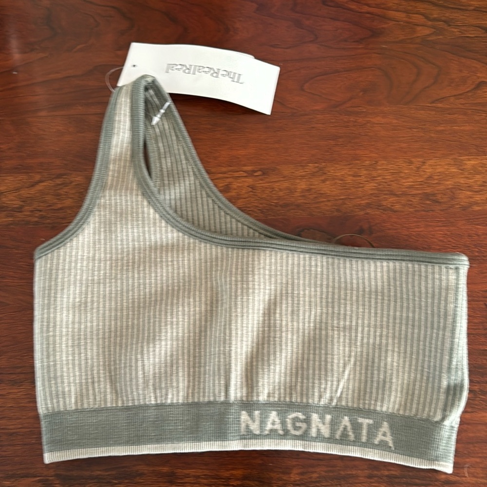Nagnata one shoulder sports bra size s/m